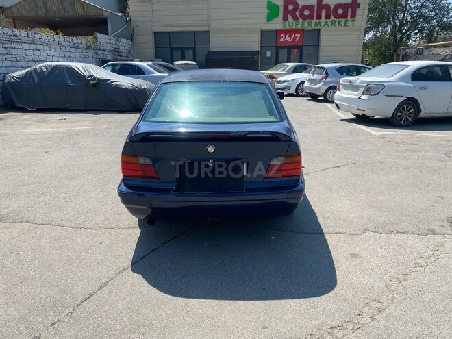 BMW 320 1992, 300,000 km - 2.0 l - Bakı
