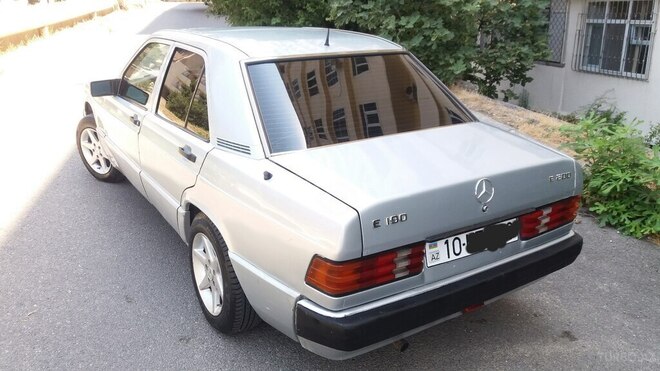 Mercedes 190 1992, 390,000 km - 2.0 л - Bakı
