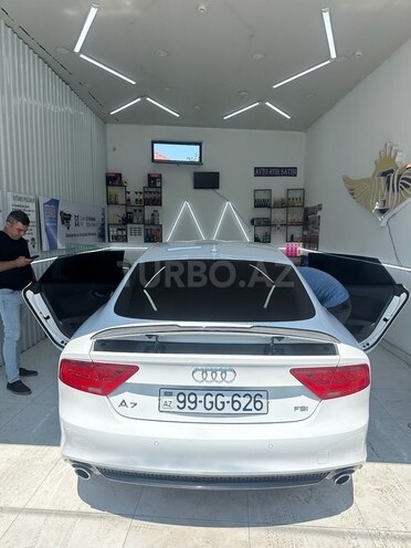 Audi A7 Sportback 2011, 170,000 km - 2.8 l - Bakı