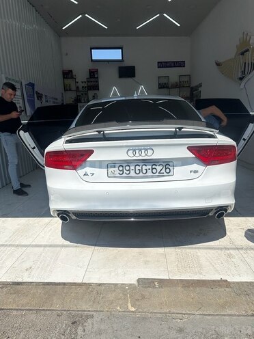 Audi A7 Sportback 2011, 170,000 km - 2.8 l - Bakı