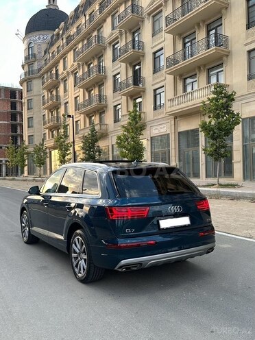 Audi Q7 2018, 71,000 km - 2.0 l - Bakı