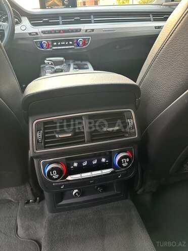 Audi Q7 2018, 71,000 km - 2.0 l - Bakı