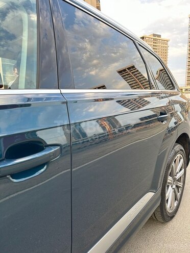 Audi Q7 2018, 71,000 km - 2.0 l - Bakı