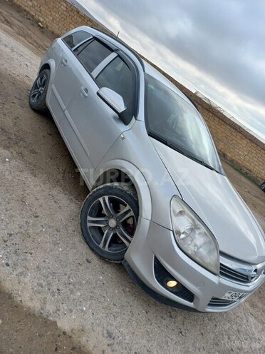 Opel Astra 2008, 321,423 km - 1.9 l - Bərdə