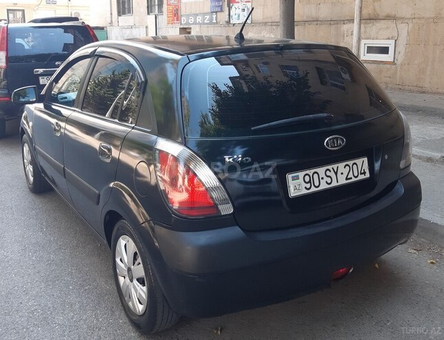 Kia Rio 2006, 225,000 km - 1.4 л - Bakı