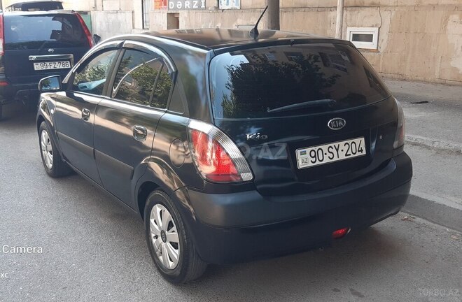 Kia Rio 2006, 225,000 km - 1.4 л - Bakı