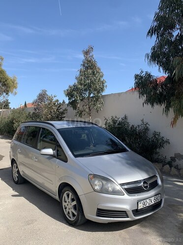 Opel Zafira 2006, 290,000 km - 1.9 l - Bakı