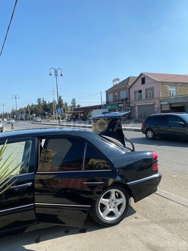 Mercedes C 180 1997, 354,676 km - 1.8 l - Bakı