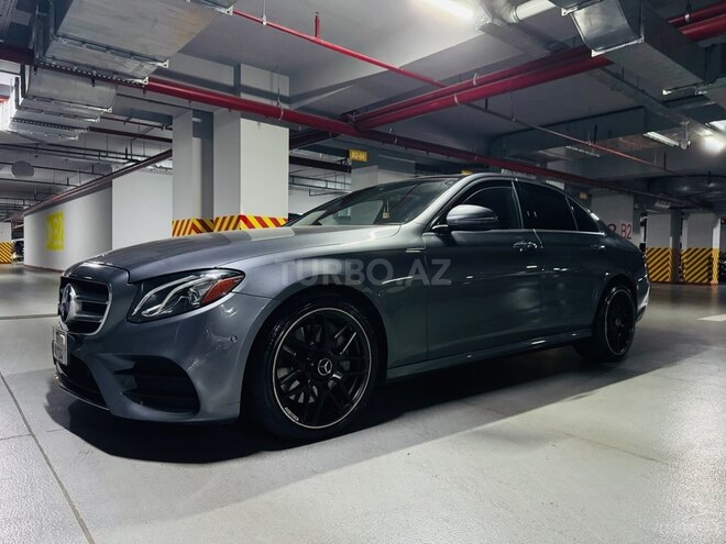 Mercedes E 300 4MATIC 2017, 102,000 km - 2.0 л - Bakı
