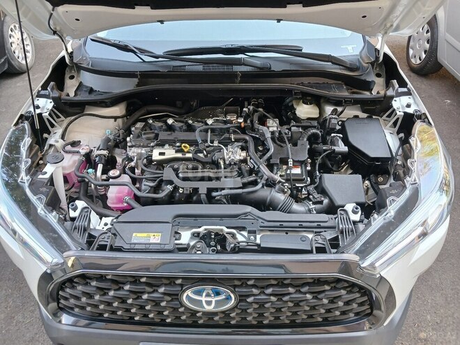Toyota Corolla Cross 2024, 2,000 km - 2.0 l - Bakı