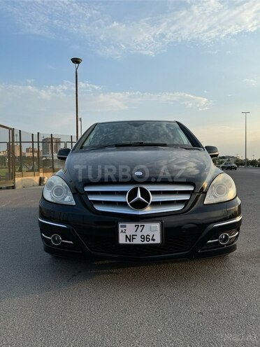 Mercedes B 180 2010, 179,000 km - 1.7 л - Bakı