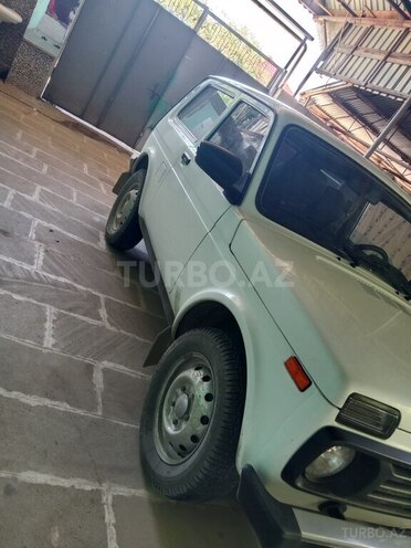 LADA (VAZ) Niva 2015, 143,000 km - 1.7 l - Şamaxı