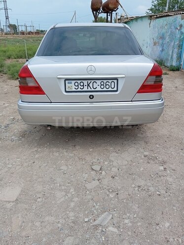 Mercedes C 180 1995, 420,000 km - 1.8 l - Neftçala