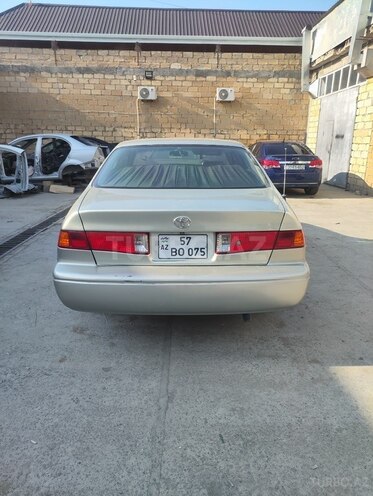 Toyota Camry 2002, 350,000 km - 2.4 l - Gəncə