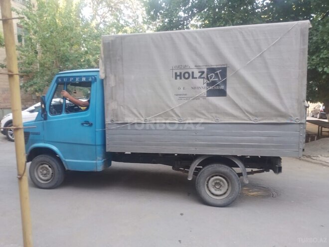 Mercedes  1985, 300,000 km - 2.5 л - Sabirabad