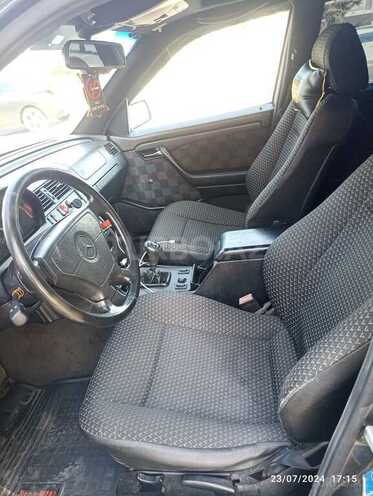 Mercedes C 180 1995, 422,300 km - 1.8 l - Bakı