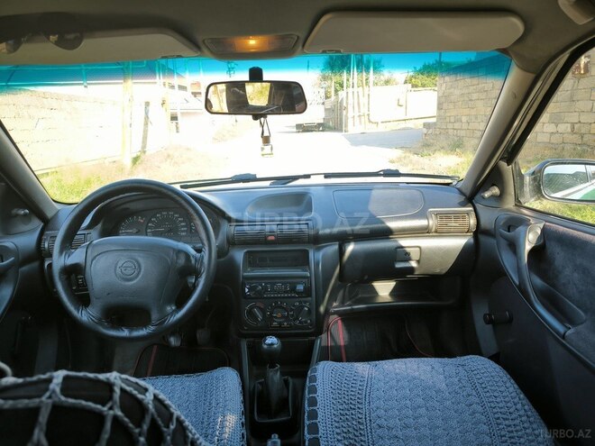 Opel Astra 1996, 530,000 km - 1.6 l - Bakı
