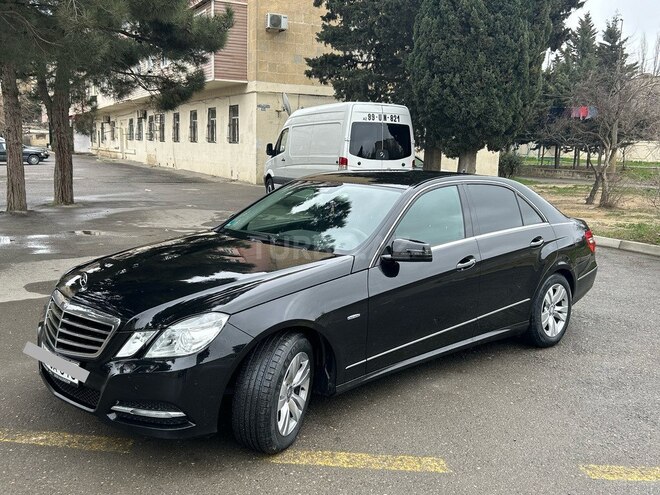Mercedes E 250 2011, 248,000 km - 2.2 l - Bakı