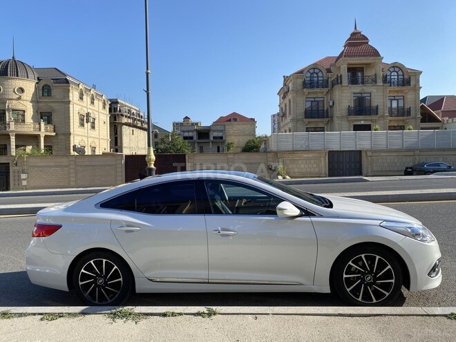 Hyundai Grandeur 2015, 214,000 km - 2.2 l - Bakı