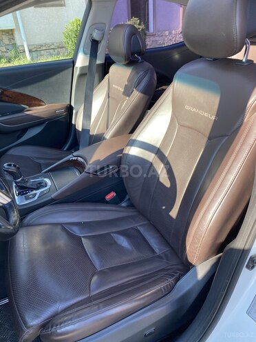 Hyundai Grandeur 2015, 214,000 km - 2.2 l - Bakı