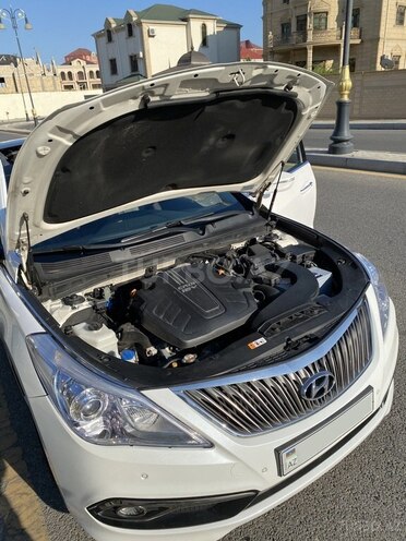 Hyundai Grandeur 2015, 214,000 km - 2.2 l - Bakı