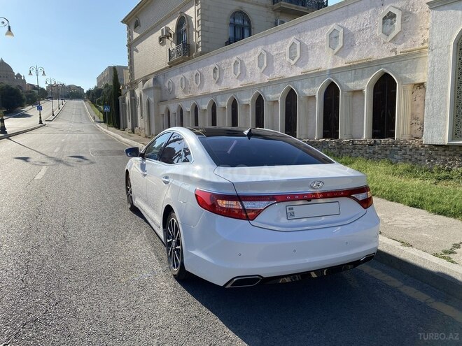 Hyundai Grandeur 2015, 214,000 km - 2.2 l - Bakı