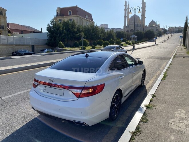 Hyundai Grandeur 2015, 214,000 km - 2.2 l - Bakı