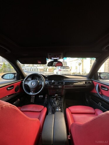 BMW 325 2006, 250,000 km - 2.5 l - Bakı