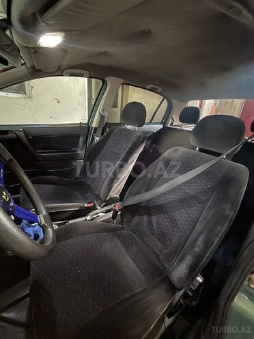 Opel Astra 1998, 350,000 km - 1.6 l - Gəncə