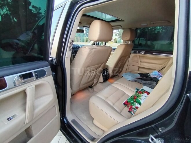 Volkswagen Touareg 2005, 281,621 km - 4.9 l - İmişli