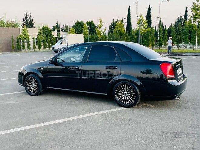 Daewoo Gentra 2014, 333,333 km - 1.5 л - Salyan