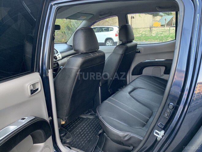Mitsubishi L200 2014, 147,840 km - 2.5 л - Bakı