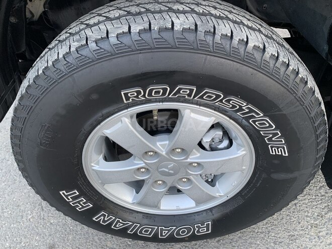 Mitsubishi L200 2014, 147,840 km - 2.5 л - Bakı