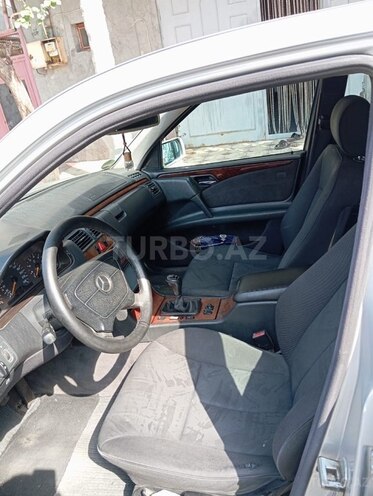 Mercedes E 200 d 1999, 280,104 km - 2.0 l - Gəncə