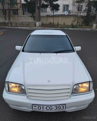 Mercedes C 200 1999, 386,000 km - 2.0 l - Qəbələ