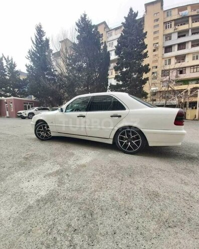 Mercedes C 200 1999, 386,000 km - 2.0 l - Qəbələ