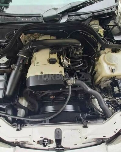 Mercedes C 200 1999, 386,000 km - 2.0 l - Qəbələ