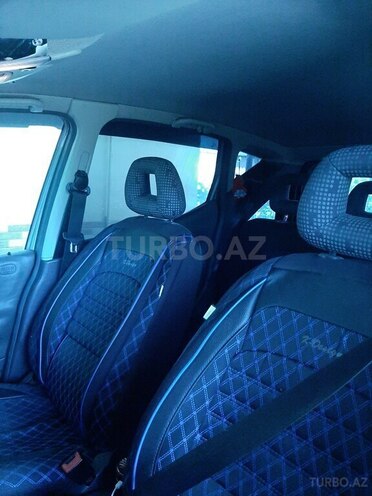 Mercedes A 160 2001, 220,000 km - 1.6 l - Salyan