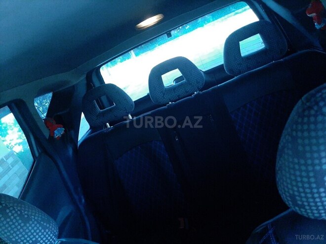 Mercedes A 160 2001, 220,000 km - 1.6 l - Salyan