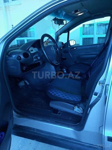 Mercedes A 160 2001, 220,000 km - 1.6 l - Salyan