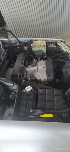 Mercedes C 180 2000, 317,000 km - 1.8 l - Füzuli