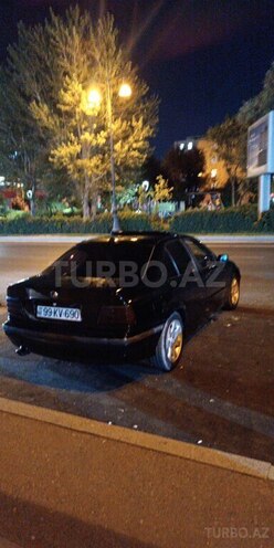 BMW 318 1993, 533,000 km - 1.8 l - Bakı