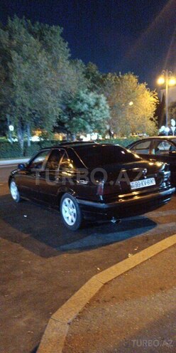 BMW 318 1993, 533,000 km - 1.8 l - Bakı