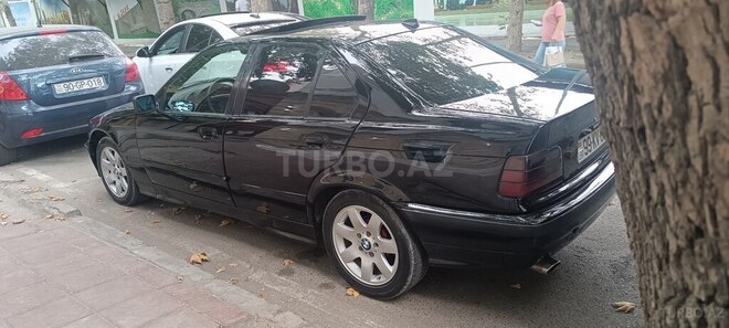 BMW 318 1993, 533,000 km - 1.8 l - Bakı