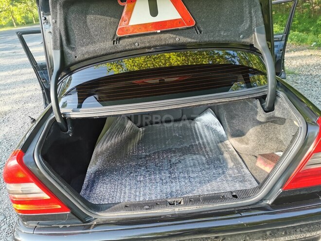 Mercedes C 180 1996, 310,000 km - 1.8 л - Zaqatala