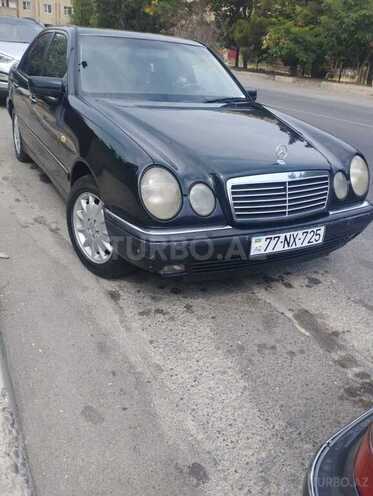 Mercedes E 280 1998, 368,600 km - 2.8 l - Bakı