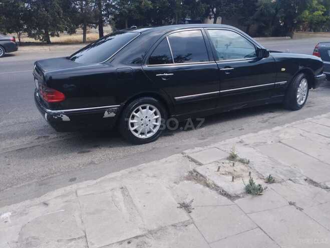 Mercedes E 280 1998, 368,600 km - 2.8 l - Bakı