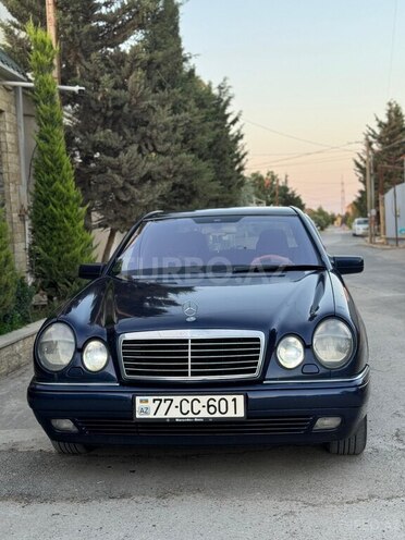 Mercedes E 230 1995, 444,000 km - 2.3 l - Bakı