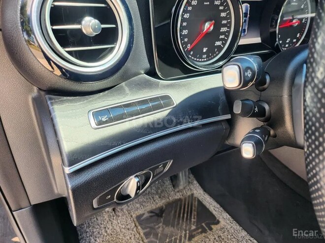 Mercedes E 220 d 2016, 238,000 km - 2.0 l - Bakı