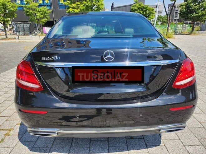Mercedes E 220 d 2016, 238,000 km - 2.0 l - Bakı